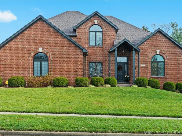 2419 Plum Woods Drive, Sellersburg, IN 47172