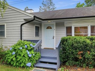 9 Laurel Ct, Acton, MA 01720