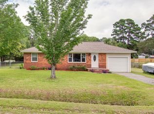 901 Paul Dr, Beaufort, SC 29902