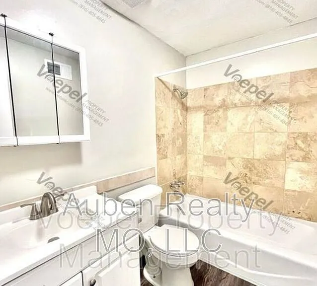 10113 E 67th St — Photo 17