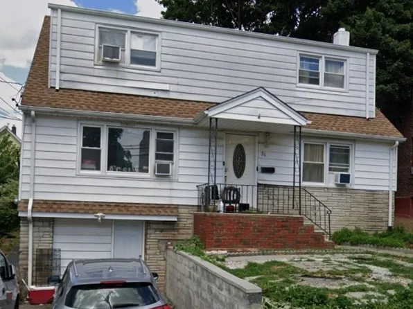 51 Autumn St, Lodi Boro, NJ 07644