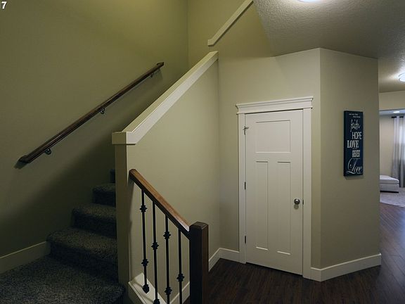 3rd image of 4325 NE 136th Ave