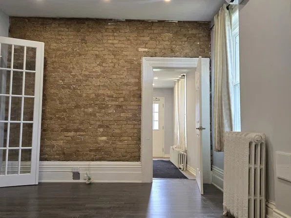 60 Blackfriars St #2, London, ON N6H 1K7