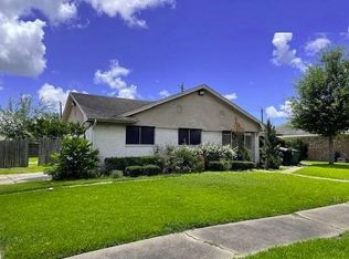 10134 Kirkglen Dr, Houston, TX 77089