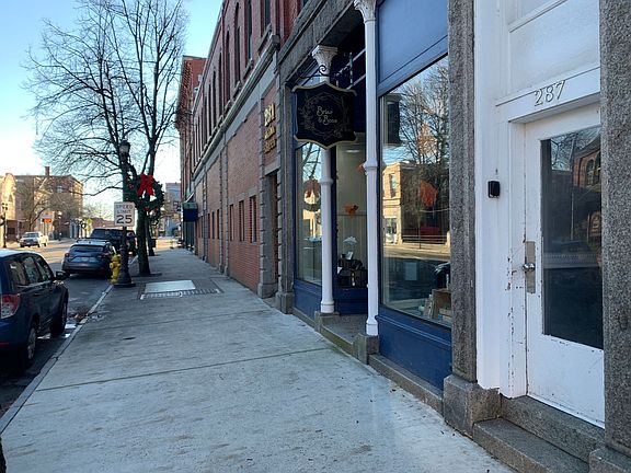 2nd image of 287 Main St #202