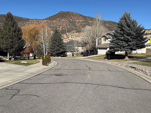 5th image of 35 Willowstone Ct