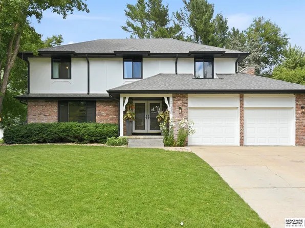 21330 Brentwood Rd, Elkhorn, NE 68022