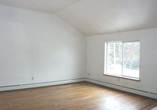 2nd image of 117 Gelso Ct