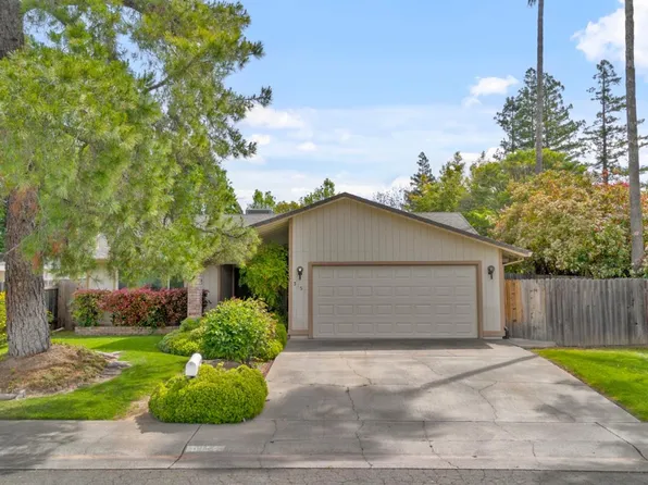 3152 Petty Ln, Carmichael, CA 95608