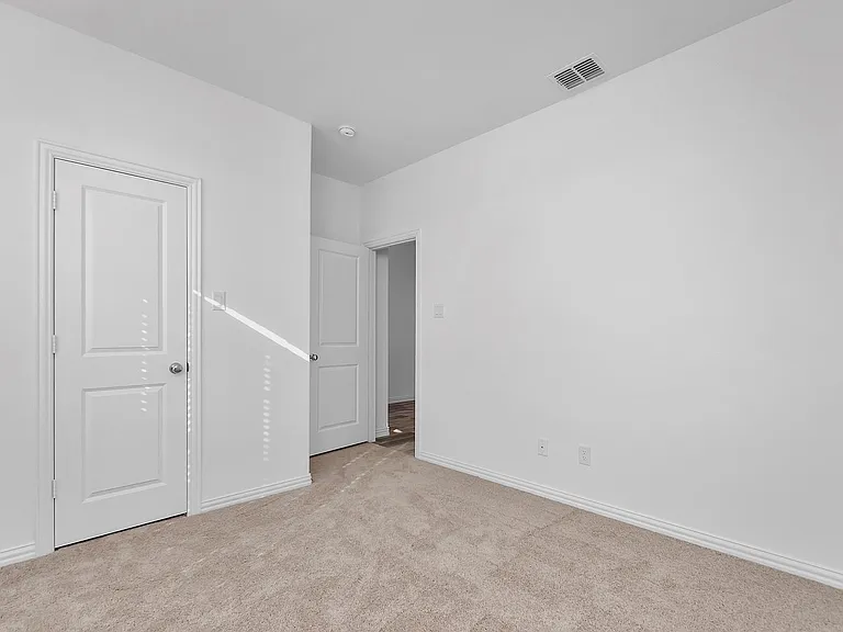 7204 Black Cherry Ln — Photo 15