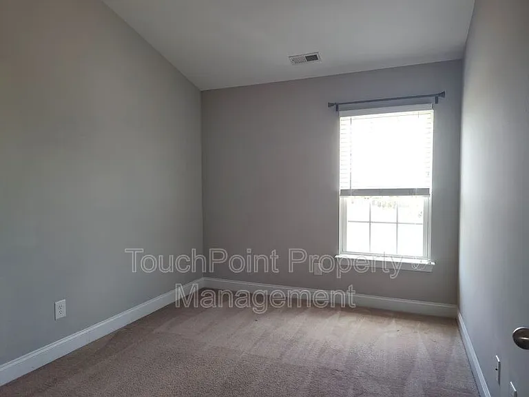 321 Halton Crossing Dr SW — Photo 16