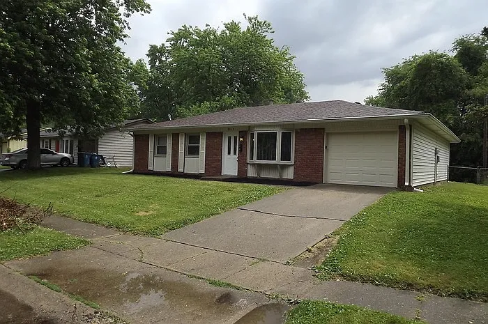 3919 Marietta Ct photo 1