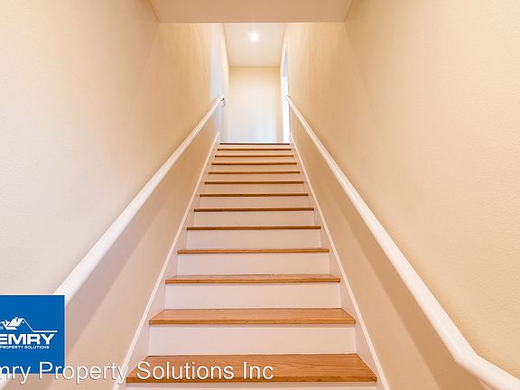 3rd image of 4501 S Gramercy Pl #1/2