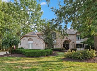 31035 Wilderness Trl, Westlake, OH