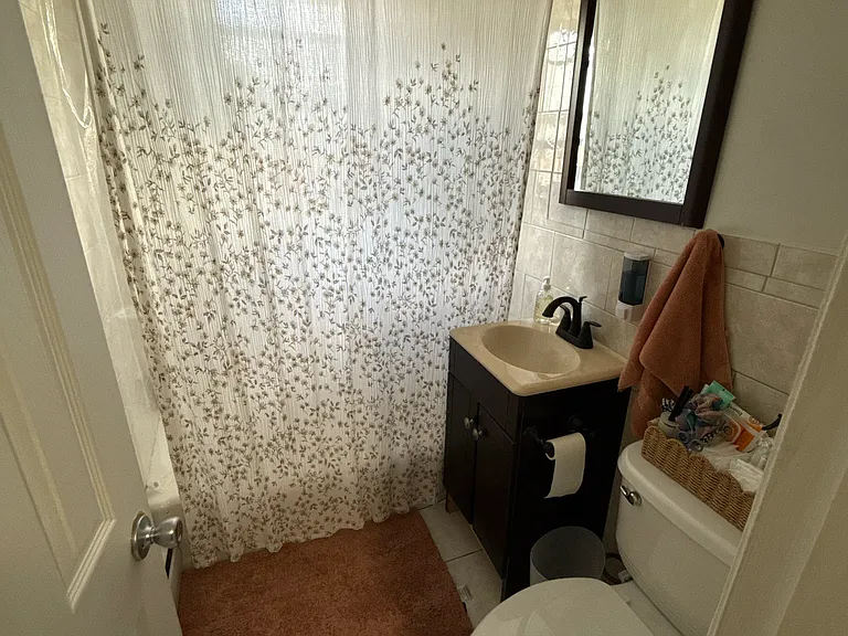 16 Keswick St #8B — Photo 8