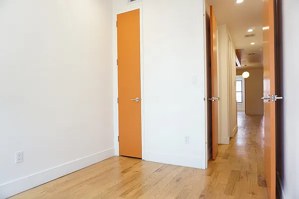 Rented by Rennit Inc. | media 13