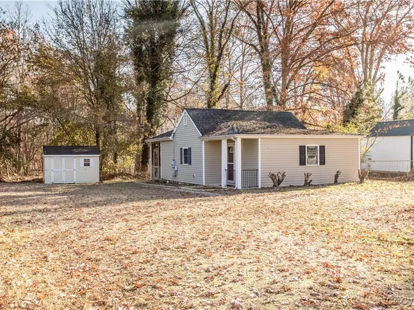 6933 Iron Bridge Rd, North Chesterfield, VA 23234