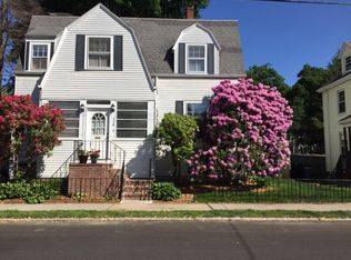 124 Anawan Ave, West Roxbury, MA 02132