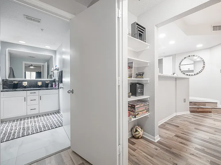410 S Armenia Ave #928 — Photo 21