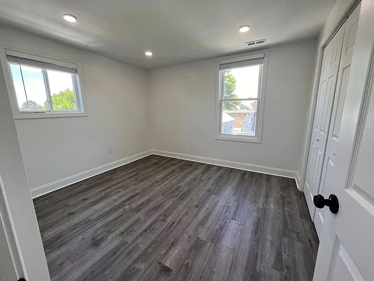 336 Lowell St #2 — Photo 6