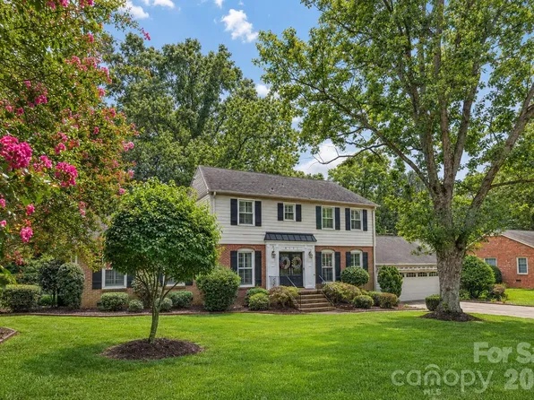 8127 Prince George Rd, Charlotte, NC 28210