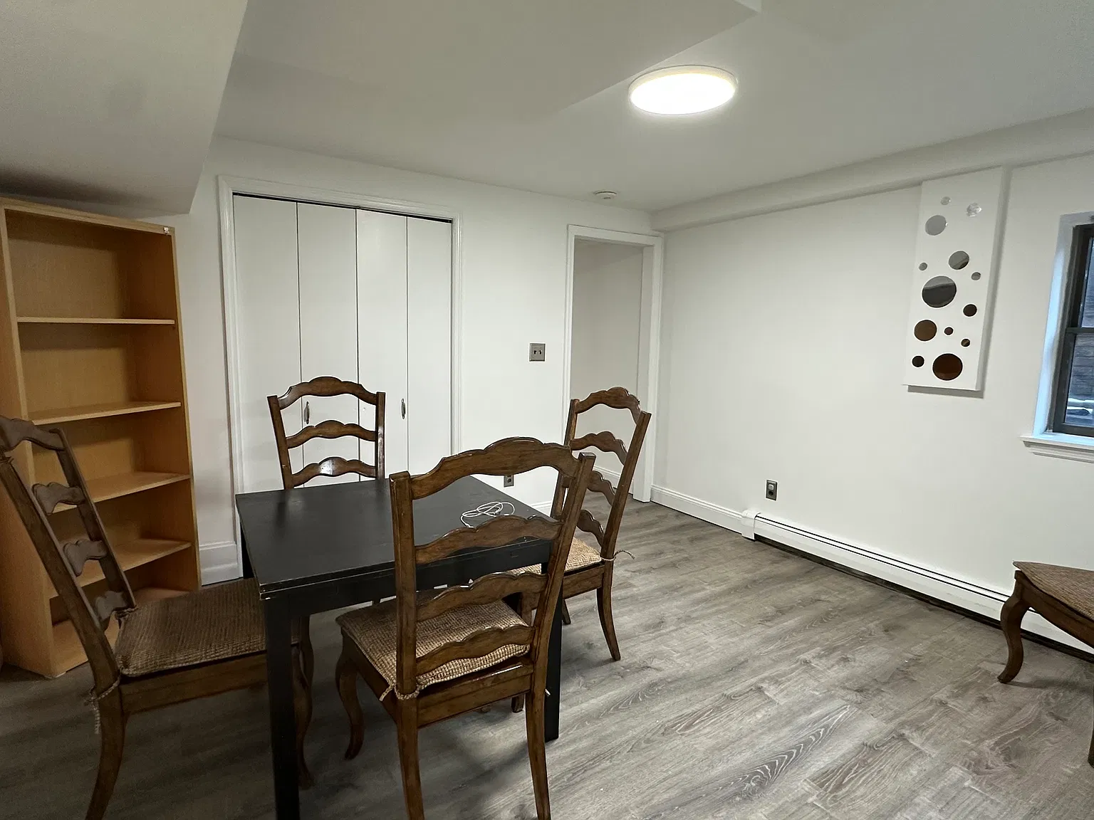 1 bed, 900 sqft, $1,900 — Photo 1