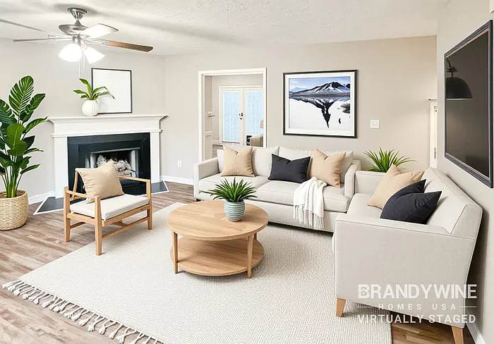 2757 Sanibel Ln SE — Photo 2