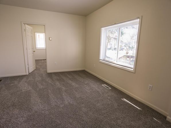 915 Elk St #1, Pt Huron, MI 48060