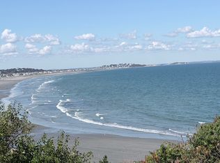 1 Longbeach Ave APT 101, Hull, MA 02045
