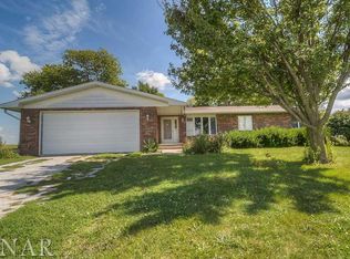 17797 N 2300 East Rd, Towanda, IL 61776