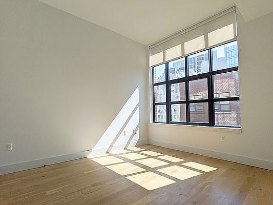 1st image of 41-21 28th St #7P