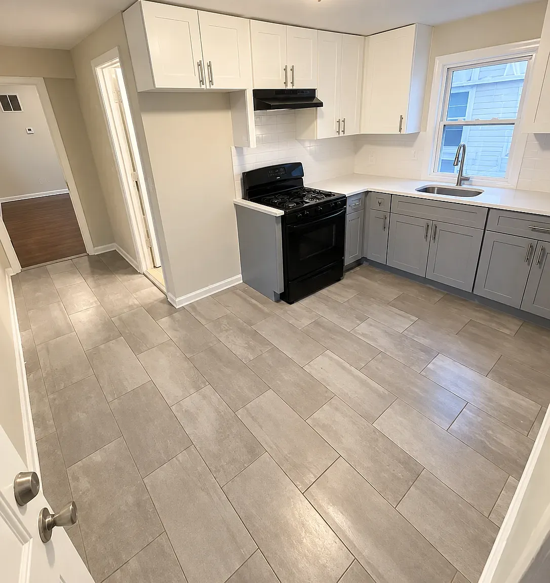 2 bed, $1,750 — Photo 1