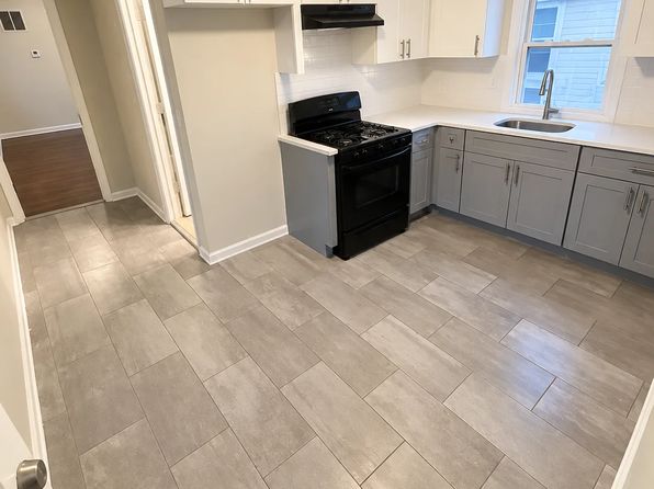 129-131 Maple Ave #3