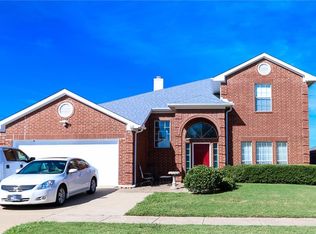 1121 Edenbrook Dr, Arlington, TX 76001