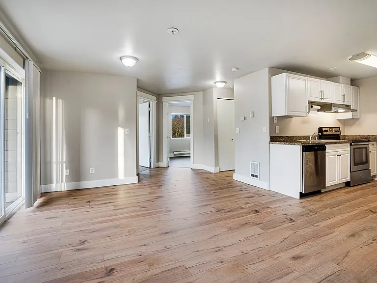 LC Park Place - MFR — Photo 27
