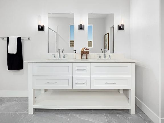 Primary bath freestanding vanity