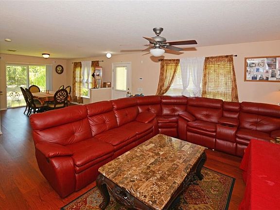 3rd image of 126 Coquina Bay Dr