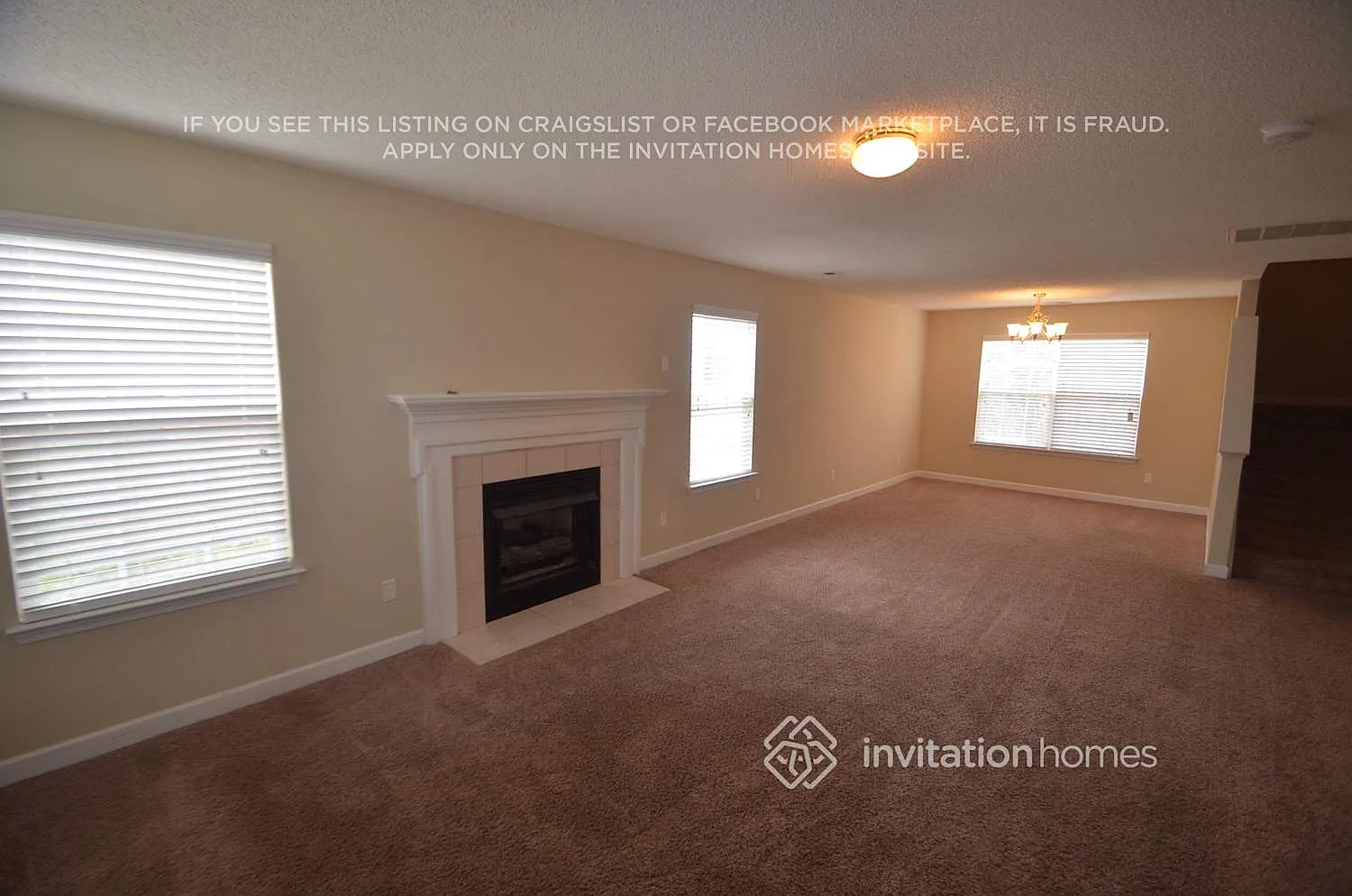 6329 Day Lilly Ln Charlotte, NC 28216 — Photo 3