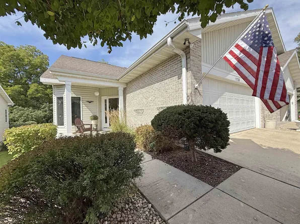 118 S Harmony Dr, Janesville, WI 53545