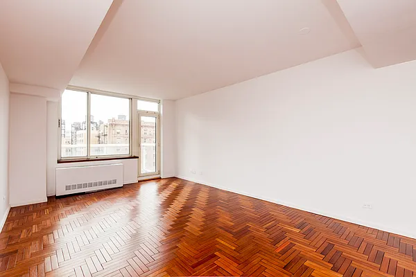 Rented by Compass | media 26