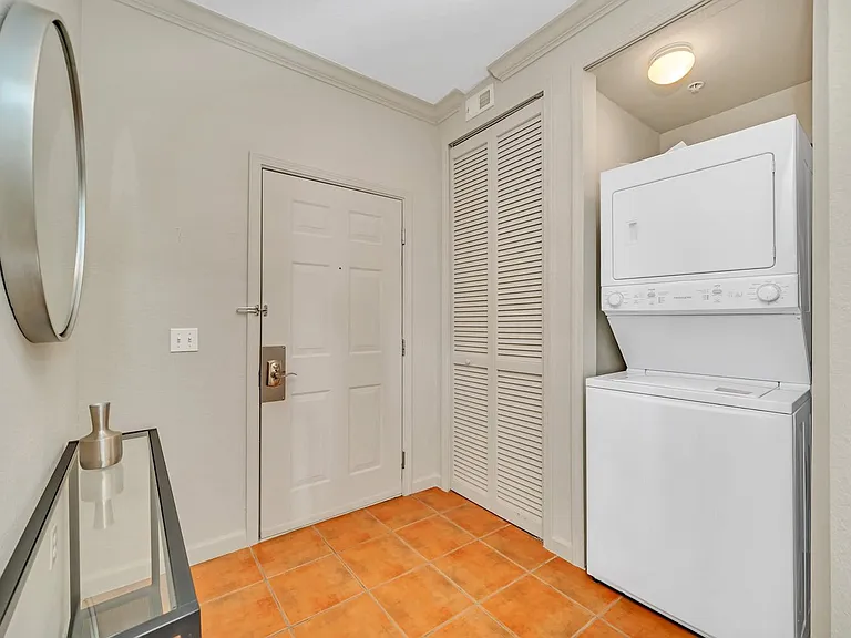 Washer/Dryer
