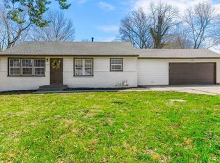 8017 Waverly Ave, Kansas City, KS 66109