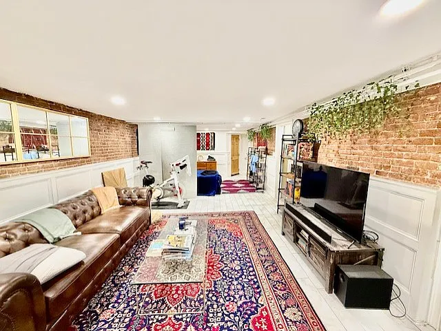 1 bed, 9999 sqft, $3,250 — Photo 3