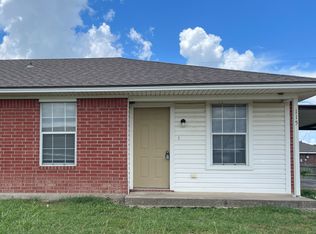 115 Spring Berry Ln, China Spring, TX 76633