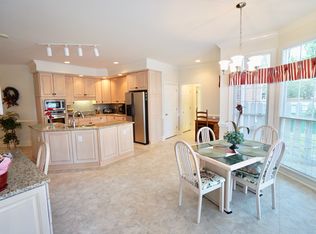 6845 Surrey Rd, Fayetteville, NC 28306