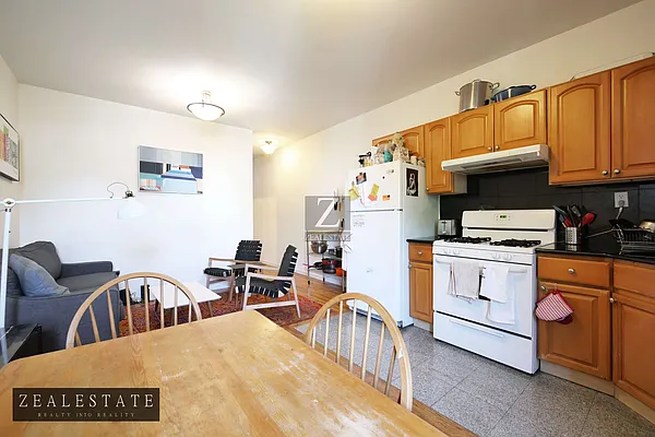 Rented by ZealEstate Group Inc | media 60