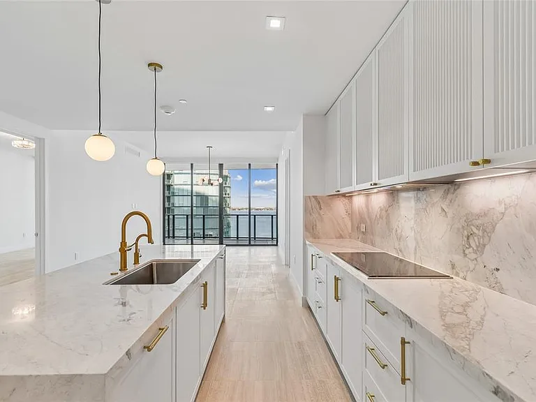 3015 S Ysabella Ave #1102 — Photo 15
