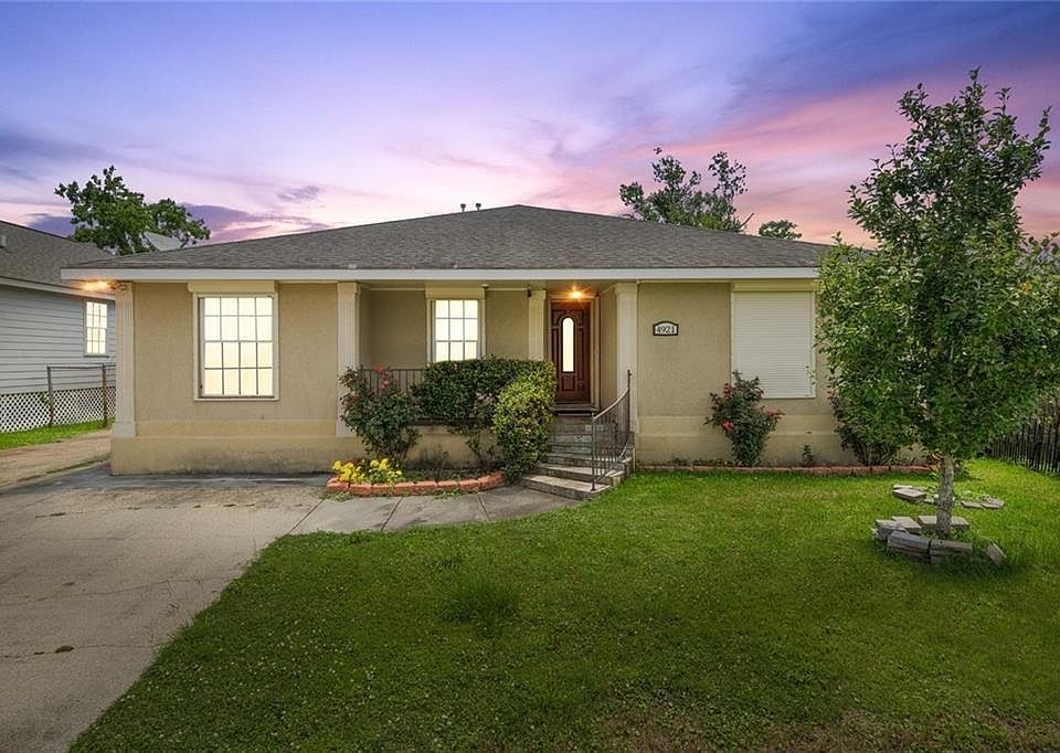 1st image of 4921 Sherwood Dr