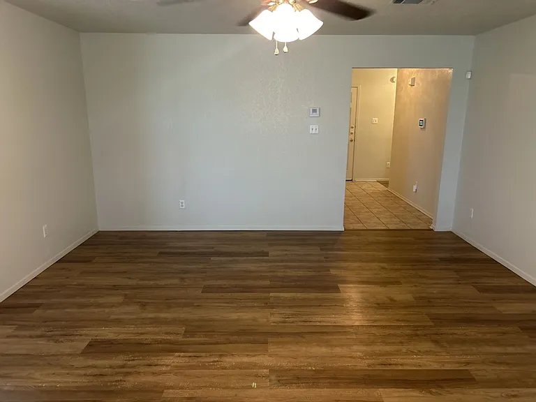 621 Deloris Dr — Photo 14