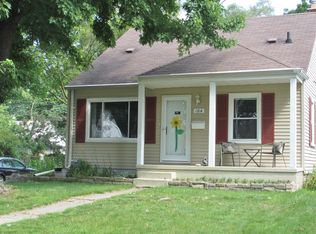 184 Highland Ave, Clawson, MI 48017
